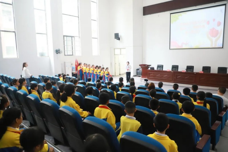 春暉心行·微愛傳遞|中偉銅仁、開陽產(chǎn)業(yè)基地開展愛心助學(xué)活動