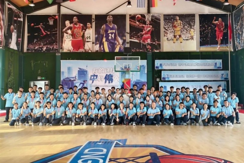 “雛鷹訓練營”圓滿結營，中偉股份2025屆校招生共赴新程