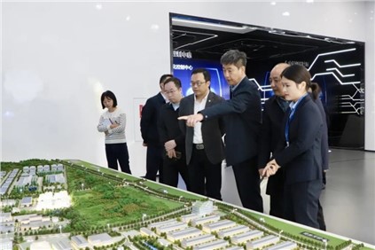 穩(wěn)中求進|貴州證監(jiān)局黨委書記、局長陳國飛蒞臨中偉股份調研上市公司高質量發(fā)展